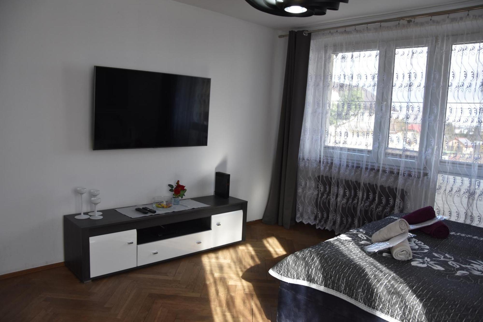 Apartament Night Premium Краков Экстерьер фото